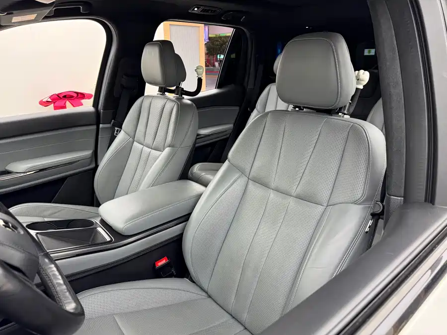 900x675_0_q87_c42_autohomecar__ChtpWGkied2AFgwgAAmBkiiMHVE493.jpg.webp Used NIO ES8 2020 415KM Signature Edition Six-Seater Edition