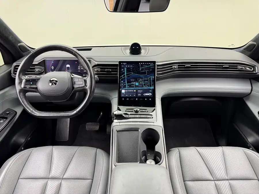 900x675_0_q87_c42_autohomecar__ChtpWGkieeGABFT9AAl-rAhc9DQ755.jpg.webp Used NIO ES8 2020 415KM Signature Edition Six-Seater Edition