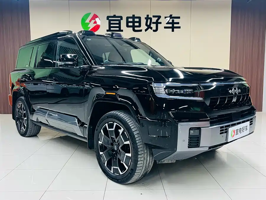 900x675_0_q87_c42_autohomecar__ChtpWGkiq0aAQ9pRAAmqDB4_rh8881.jpg.webp Used BYD Leopard 8 2025 Zhiyong flagship version 6 seats