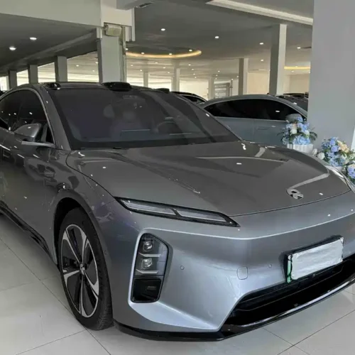 900x675_0_q87_c42_autohomecar__ChtpWGkkV7yANNWuAASZ17E-_Jo653.jpg.webp Used NIO ET5T 2025 75kWh Touring