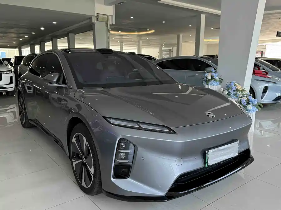 900x675_0_q87_c42_autohomecar__ChtpWGkkV7yANNWuAASZ17E-_Jo653.jpg.webp Used NIO ET5T 2025 75kWh Touring