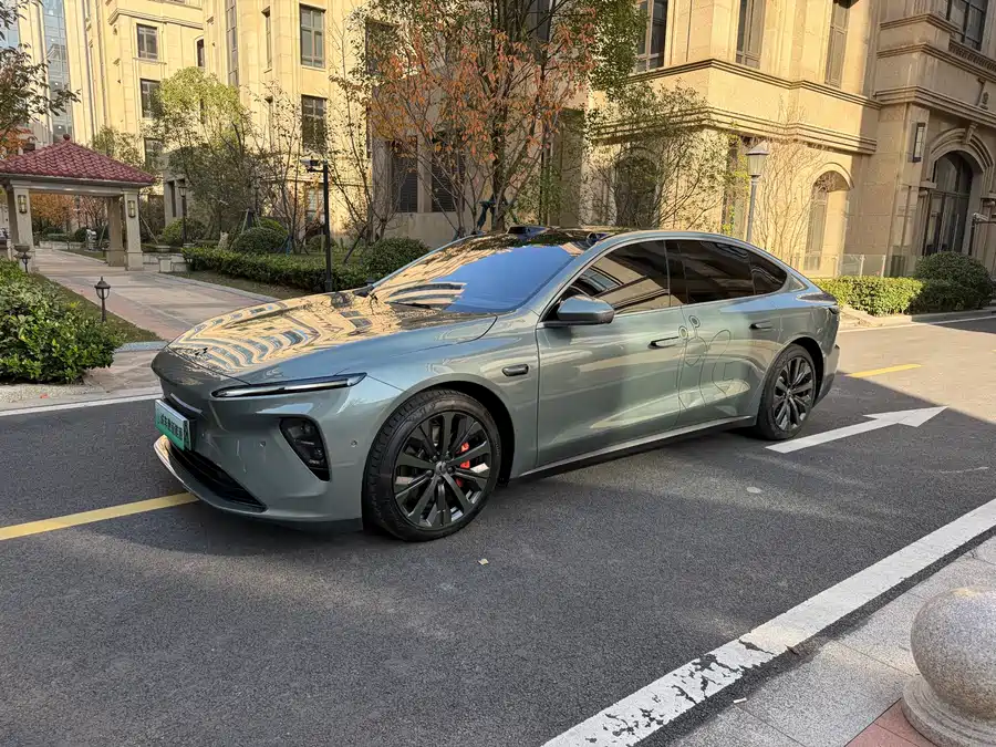 900x675_0_q87_c42_autohomecar__ChtpWGkmrmeAUBfcABEmC1WXbsA328.jpg.webp Used NIO ET7 2022 model 100kWh first edition