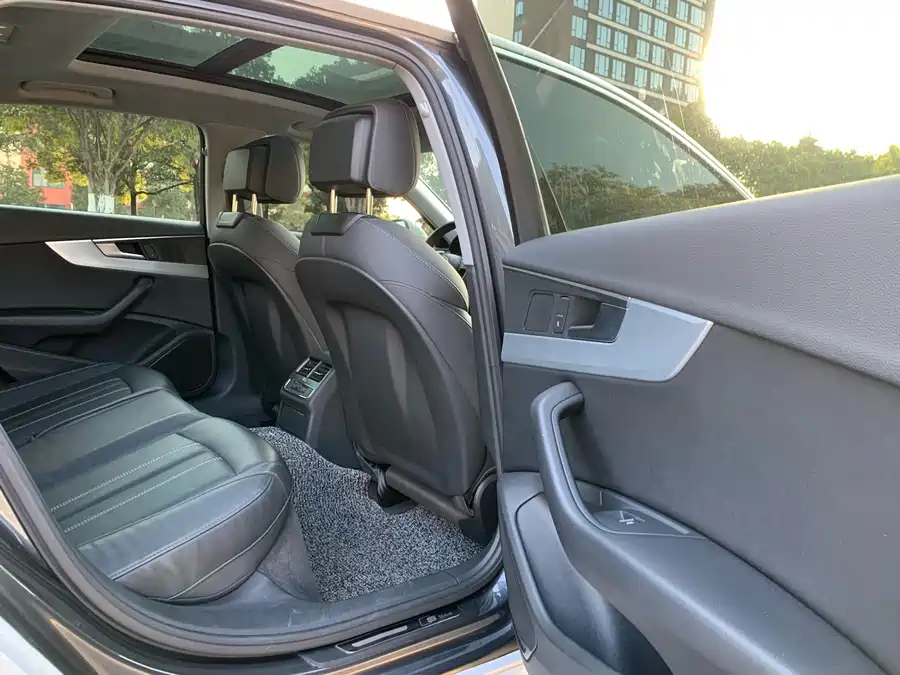 Used Audi A4L 2020 40 TFSI Fashionable and Dynamic