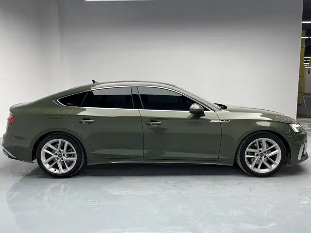 900x675_0_q87_c42_autohomecar__ChtpWGknsciADoEVAAEitT1kAc0325.jpg.webp Used Audi A5 (Imported) 2024 Sportback 40 TFSI Fashionable and Dynamic
