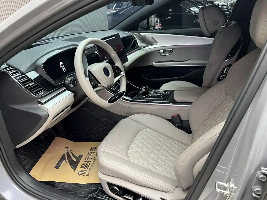 Used BYD Han 2025 EV 605KM premium model