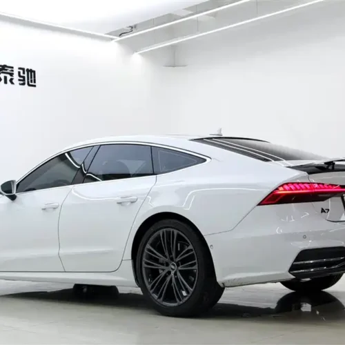 900x675_0_q87_c42_autohomecar__ChtpWGkpWzSAHPoAAAEwsJFdVcc779.jpg.webp Used Audi A7 2023 45 TFSI Premium Selection