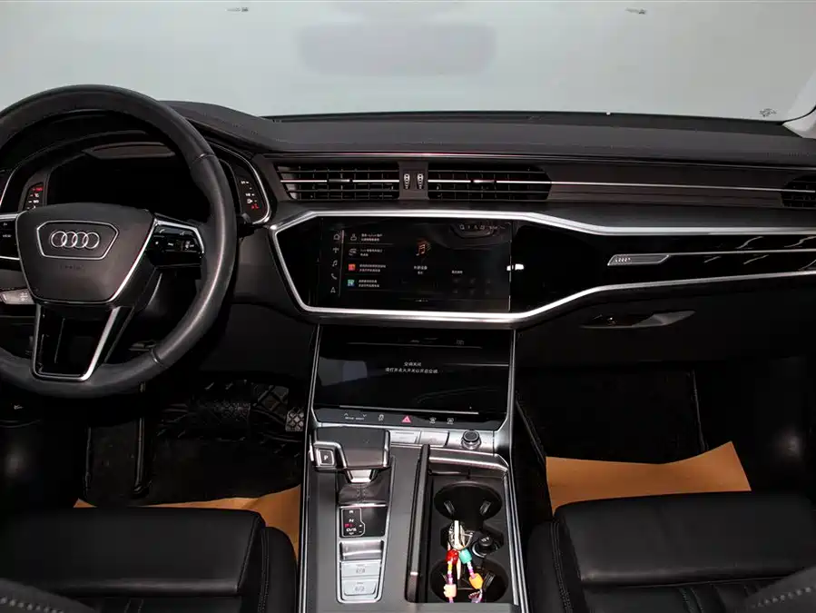 900x675_0_q87_c42_autohomecar__ChtpWGkpWzaAb5DUAAF2qCZFEDI724.jpg.webp Used Audi A7 2023 45 TFSI Premium Selection