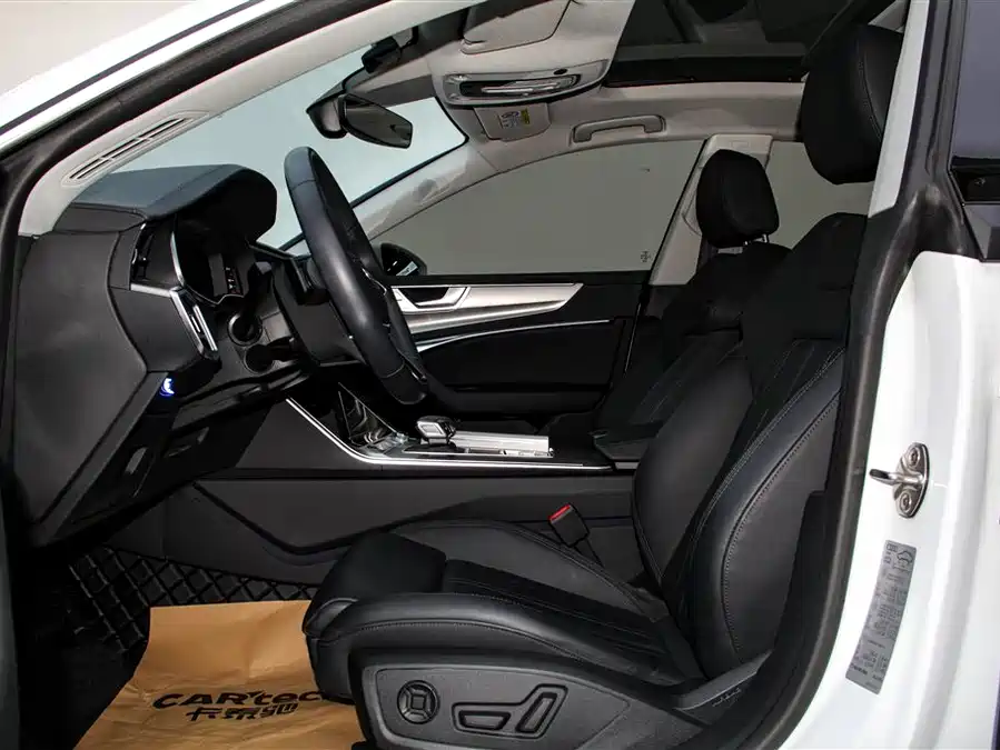 900x675_0_q87_c42_autohomecar__ChtpWGkpWzmAJ6INAAGuKygwbSo926.jpg.webp Used Audi A7 2023 45 TFSI Premium Selection