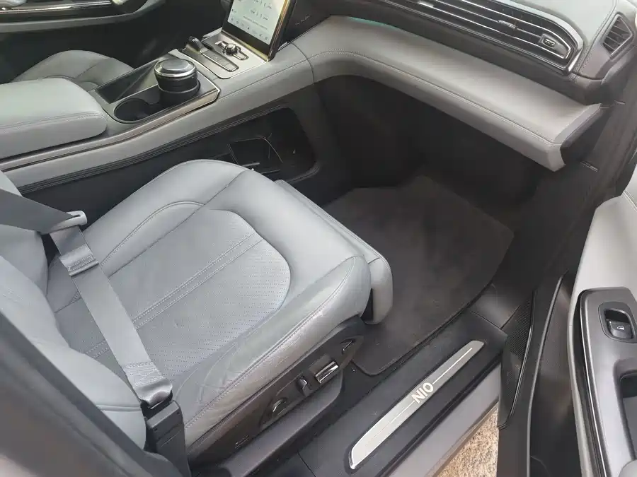 900x675_0_q87_c42_autohomecar__ChtpWGkpeWeAYcqCAAUSxbv66yg124.jpg.webp Used NIO ES6 2019 430KM First Commemorative Edition