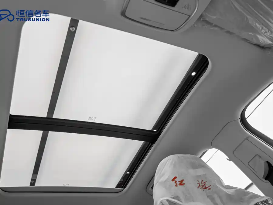 900x675_0_q87_c42_autohomecar__ChtpWGkugNmAbJPmAAJC8JTW8Jk314.jpg.webp Used Hongqi HS3 PHEV 2024 115km Jinwei Edition