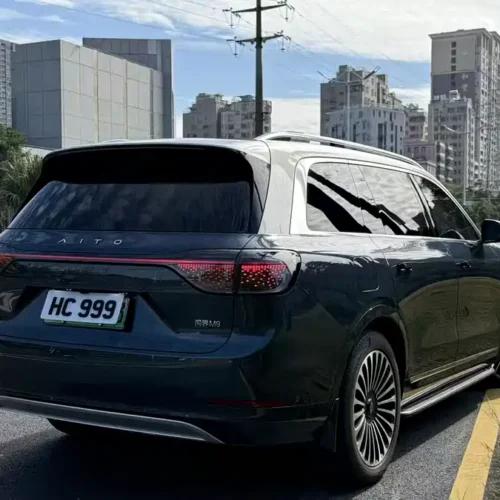 900x675_0_q87_c42_autohomecar__ChtpWGkuoUSADhsRAAZ1tx7L-2I728.jpg.webp Used AITO M9 2024 extended range Ultra version 42kWh 6-seater version