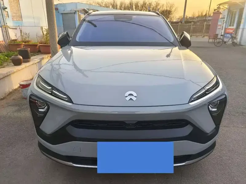 900x675_0_q87_c42_autohomecar__ChtpWGkuokaAQ62kAAHXHSjmh4g939.jpg.webp Used NIO ES6 2019 430KM First Commemorative Edition