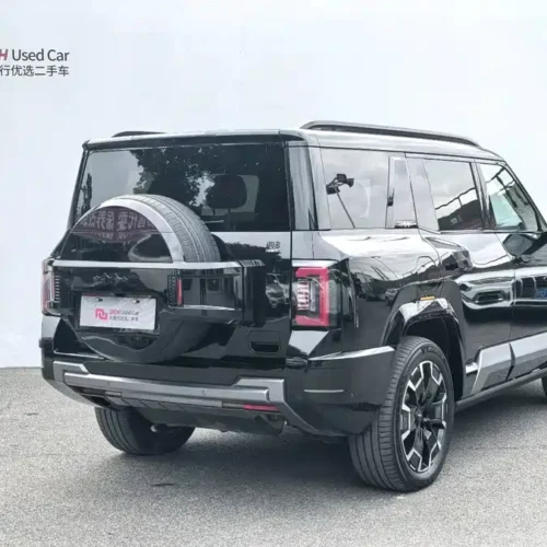 900x675_0_q87_c42_autohomecar__ChtpWGkv2j6ASu-OAAPT7Da7DP0834.jpg.webp Used BYD Leopard 8 2025 Zhiyong flagship version 7 seats