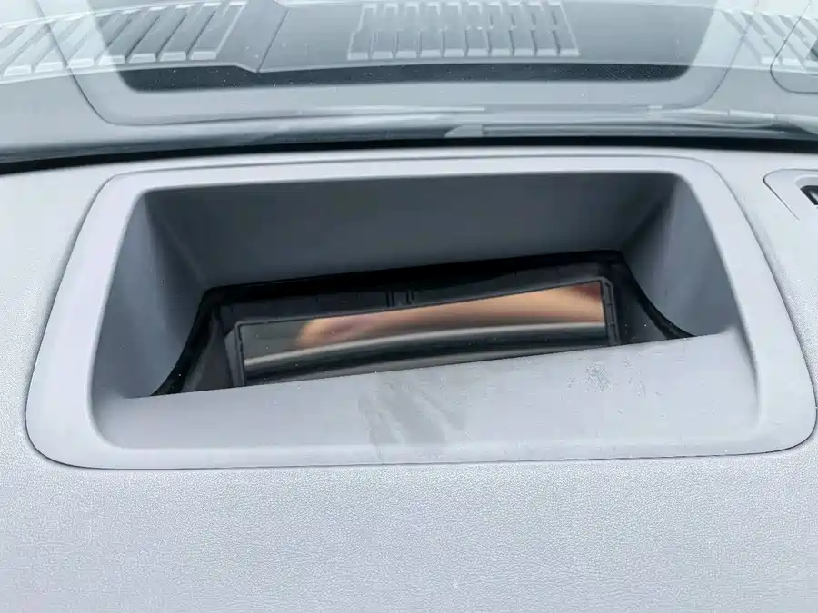 900x675_0_q87_c42_autohomecar__ChtpWGkv2kSAA2kGAAKT8rEsKYE055.jpg.webp Used BYD Leopard 8 2025 Zhiyong flagship version 7 seats