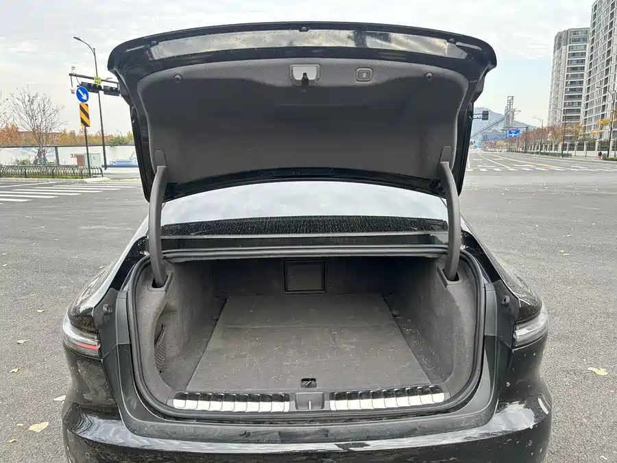 Used NIO ET7 2022 model 100kWh first edition