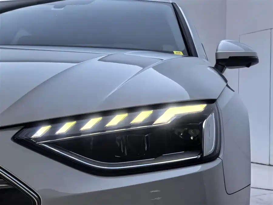 Used Audi A4L 2020 40 TFSI Fashionable and Elegant