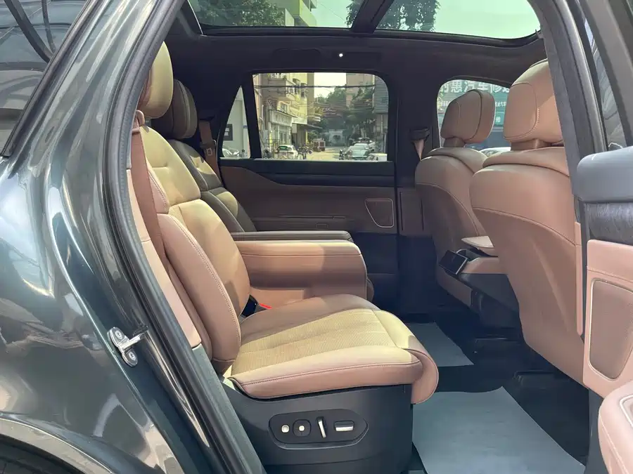 Used NIO ES8 2023 model 75kWh