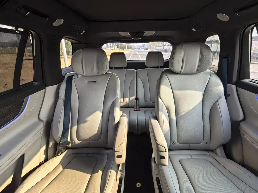 900x675_0_q87_c42_autohomecar__ChtpWGlA36KACw6RAAff90PCcbQ250.jpg.webp Used AITO M9 2024 extended range Max version 52kWh 6-seater version