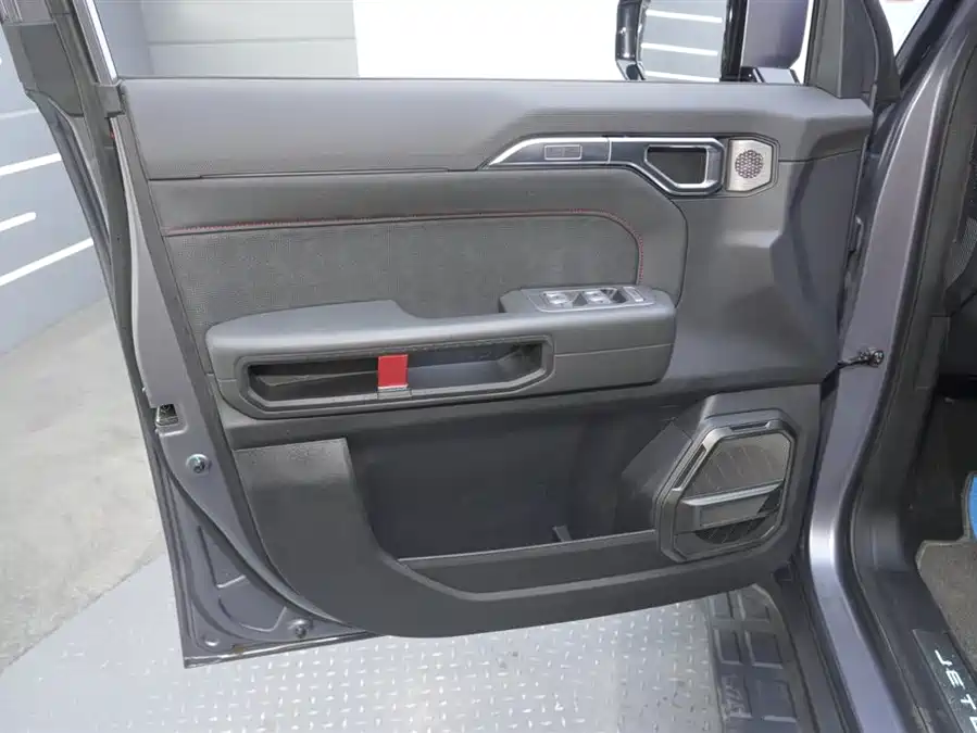 Used Jietu Traveler 2023 2.0T four-wheel drive conquers