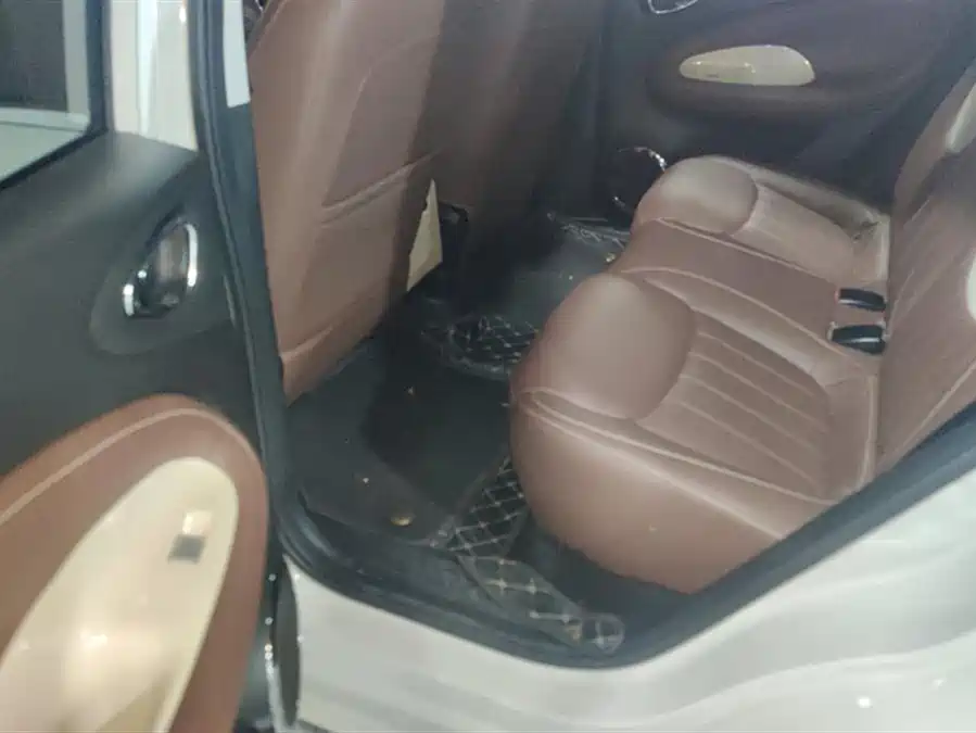 Used Wuling Bingo 2024 model 333km Lingxi Internet model