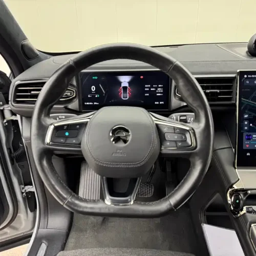 900x675_0_q87_c42_autohomecar__ChtpWGlCM9GAFGzAAAg5YvMtXd0975.jpg.webp Used NIO EC6 2020 615KM Performance Edition