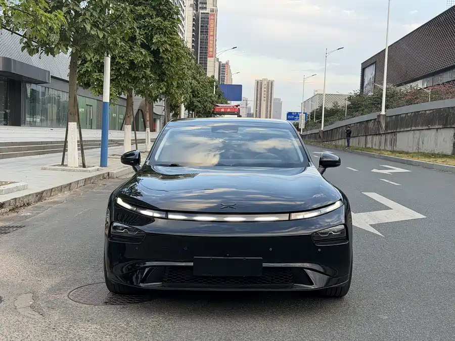 900x675_0_q87_c42_autohomecar__ChtpWGlCTZOAEv-AA1Qf8DXYxI021.jpg.webp Used Xpeng P7 2020 model 670N