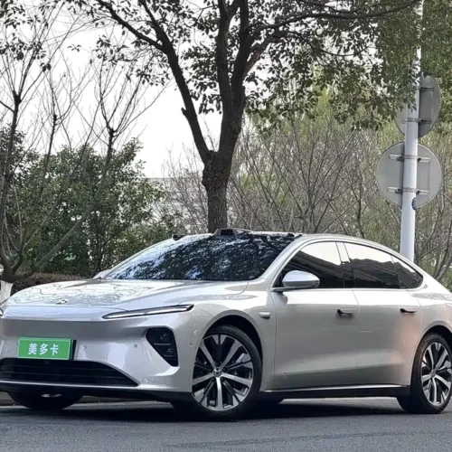 900x675_0_q87_c42_autohomecar__ChtpWGlDZBKAVblcAA02CC-d1vs726.jpg.webp Used NIO ET7 2023 100kWh Signature Edition