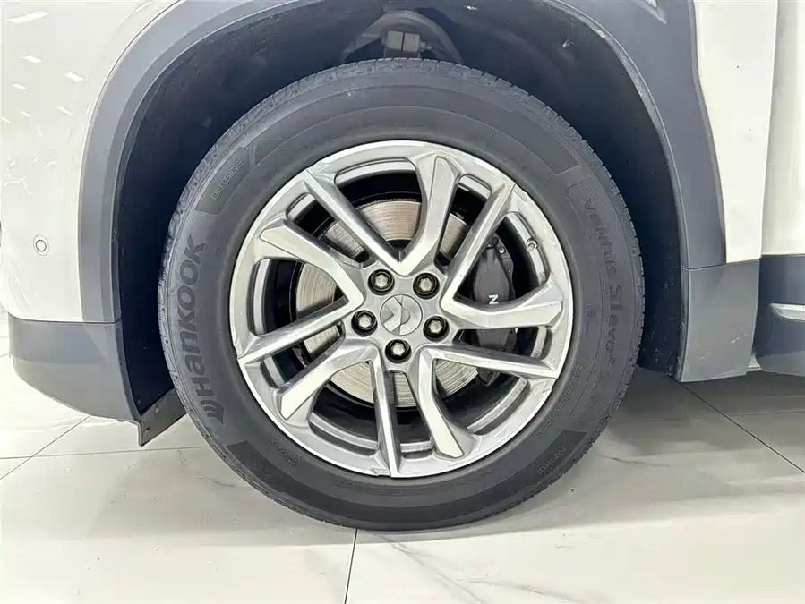 900x675_0_q87_c42_autohomecar__ChtpWGlDaASAMU_jAAHNPBAlc1U963.jpg.webp Used NIO EC6 2020 605KM Sports Edition