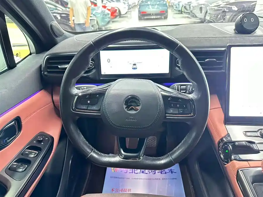 900x675_0_q87_c42_autohomecar__ChtpWGlDaAuAbGuvAAIs57rxjKo106.jpg.webp Used NIO EC6 2020 605KM Sports Edition