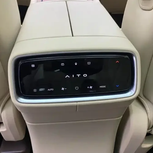 900x675_0_q87_c42_autohomecar__ChtpWGlDuA-AZbm9AAEt5eQpjyw478.jpg.webp Used AITO M9 2024 extended range Ultra version 52kWh 6-seater version