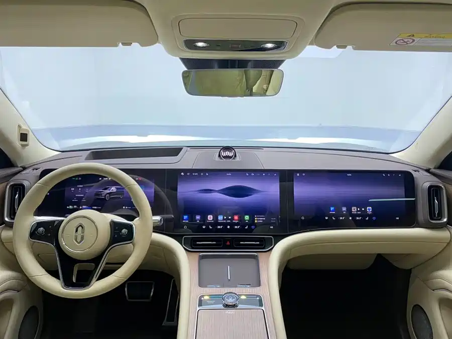 900x675_0_q87_c42_autohomecar__ChtpWGlDuA6ANy5-AAGBR_eJEeg658.jpg.webp Used AITO M9 2024 extended range Ultra version 52kWh 6-seater version