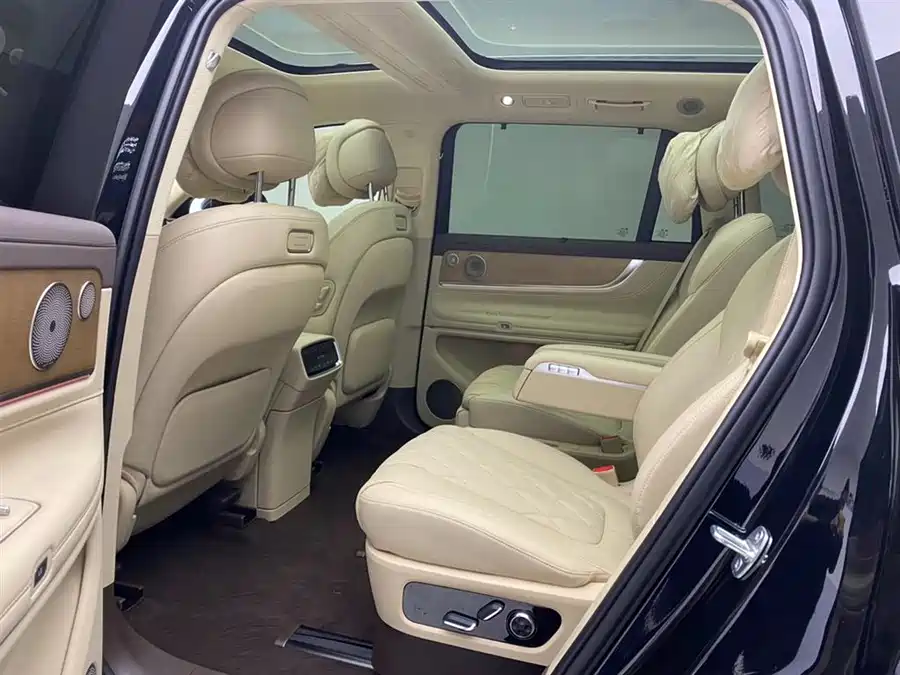 900x675_0_q87_c42_autohomecar__ChtpWGlDuA6AbNU-AAHcDtq0XPQ411.jpg.webp Used AITO M9 2024 extended range Ultra version 52kWh 6-seater version