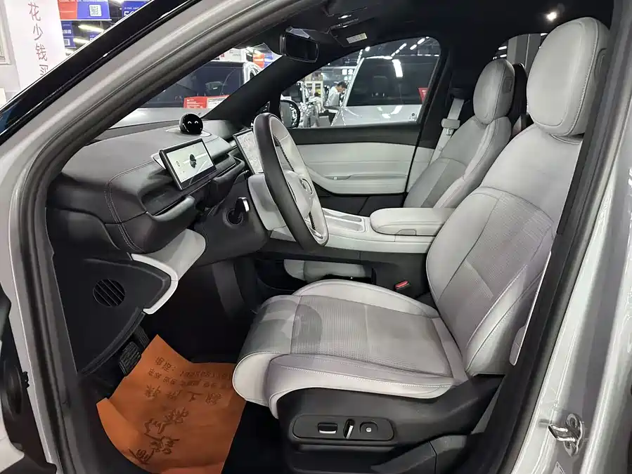 900x675_0_q87_c42_autohomecar__ChtpWGlE-b6AcxfVAANvLInFNFA462.jpg.webp Used NIO ES6 2024 model 75kWh