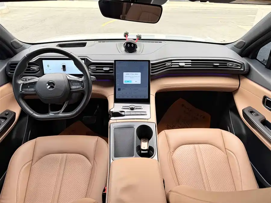 900x675_0_q87_c42_autohomecar__ChtpWGlE5Y-ADVqiAAIy0MUXPks620.jpg.webp Used NIO ES6 2020 600KM Sports Edition