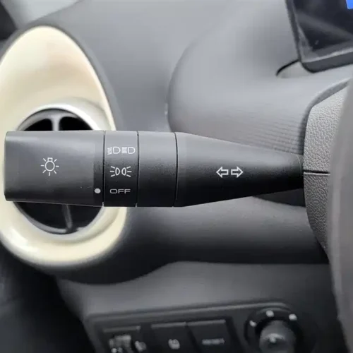 900x675_0_q87_c42_autohomecar__ChtpWGlE82uAfng9AAFNycw7icM186.jpg.webp Used Wuling Bingo 2023 model 203km light model