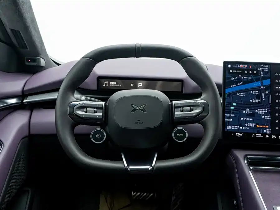 900x675_0_q87_c42_autohomecar__ChtpWGlE9SqAHCyqAAFE4Lbwjx8769.jpg.webp Used Xpeng P7 2025 702 Long Battery Life Ultra