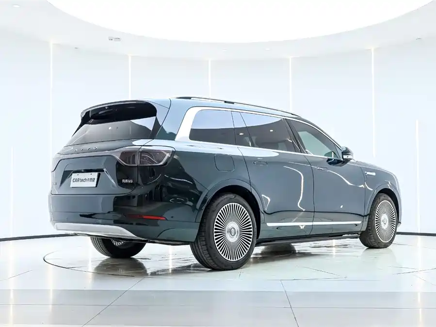 900x675_0_q87_c42_autohomecar__ChtpWGlEyoyAQdrOAAEwLk76fzE161.jpg.webp Used AITO M9 2024 extended range Ultra version 52kWh 5-seater version