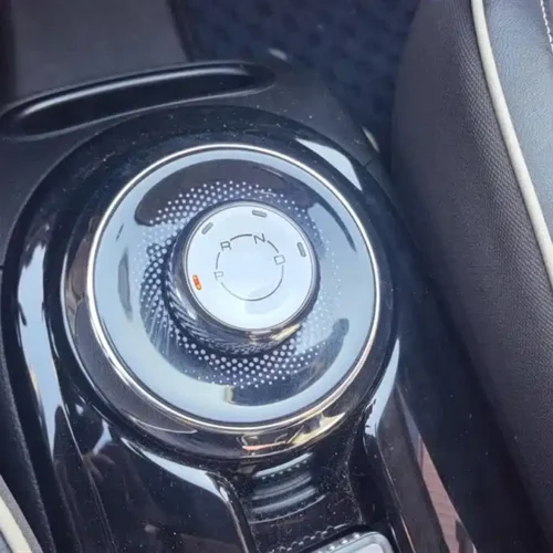 Used Wuling Bingo 2023 model 333km Yuexiang model
