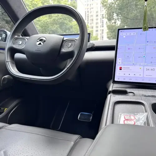 900x675_0_q87_c42_autohomecar__ChtpWGlFQIWAH0MQAAUtEK8hatg464.jpg.webp Used NIO ET7 2022 model 100kWh first edition