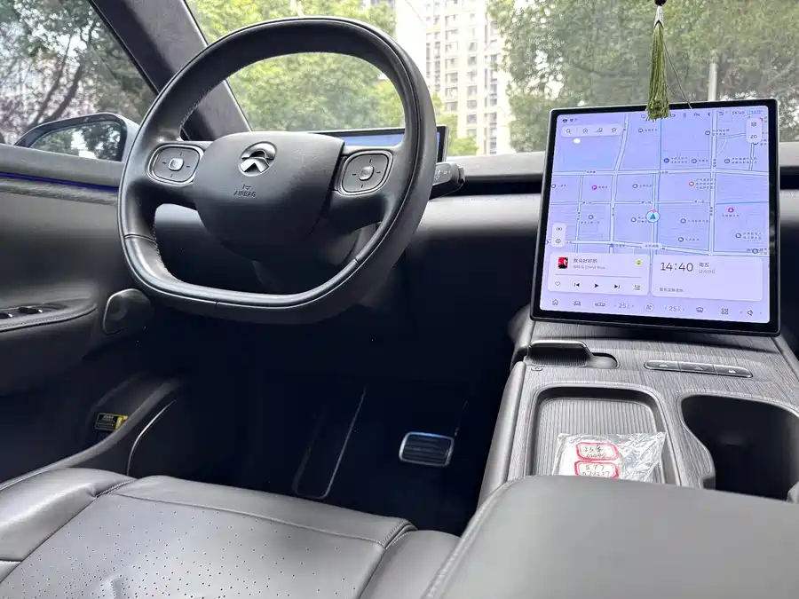 900x675_0_q87_c42_autohomecar__ChtpWGlFQIWAH0MQAAUtEK8hatg464.jpg.webp Used NIO ET7 2022 model 100kWh first edition