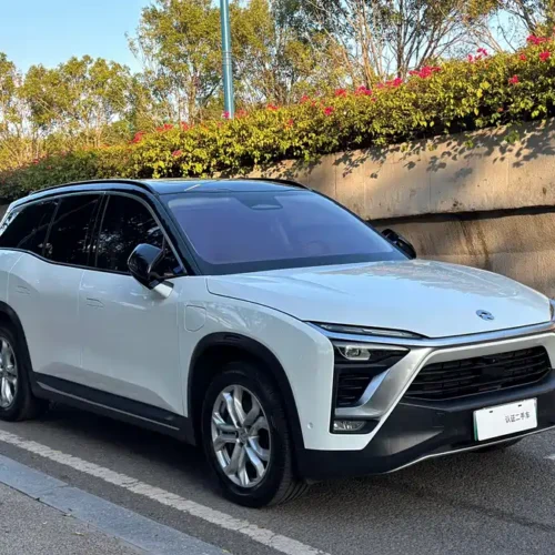 900x675_0_q87_c42_autohomecar__ChtpWGlGCLKAA5qoAA_G8m4D1Ls041.jpg.webp Used NIO ES8 2018 model 355KM baseline version seven-seater version