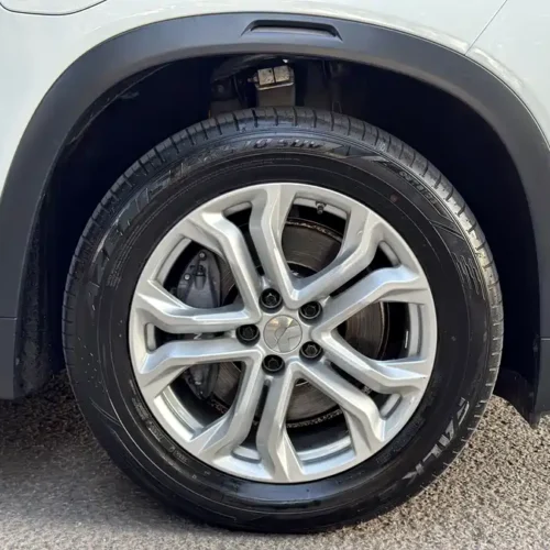 900x675_0_q87_c42_autohomecar__ChtpWGlGCLOAWtLPAAkwzMt-hzM161.jpg.webp Used NIO ES8 2018 model 355KM baseline version seven-seater version