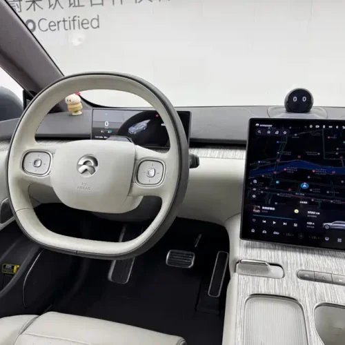 900x675_0_q87_c42_autohomecar__ChtpWGlGC_iAO-UpAAbzkvrPDb0291.jpg.webp Used NIO ET7 2022 model 100kWh first edition