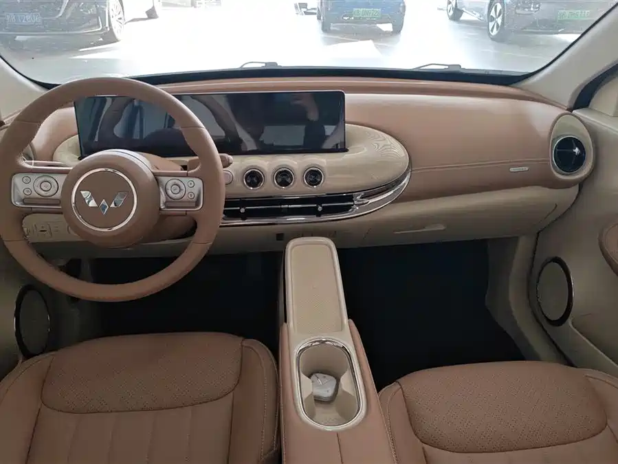 900x675_0_q87_c42_autohomecar__ChtpWGlGFOqAK666AAGH-2ClY-M100.jpg.webp Used Wuling Bingo 2025 model 410km Lingxi exclusive model