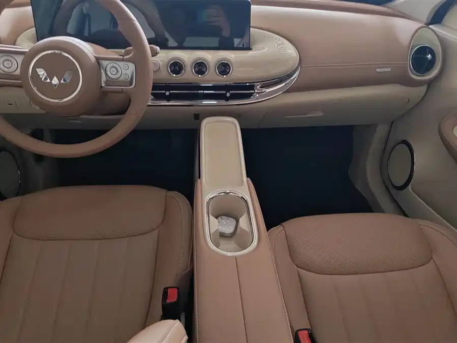 900x675_0_q87_c42_autohomecar__ChtpWGlGFOuABOqQAAE9Qw1D24Q473.jpg.webp Used Wuling Bingo 2025 model 410km Lingxi exclusive model