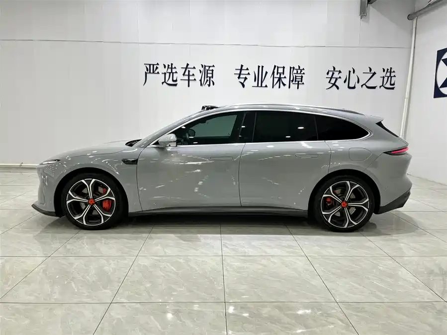 900x675_0_q87_c42_autohomecar__ChtpWGlGSTuAdfklAAGcXjGjONU604.jpg.webp Used NIO ET5T 2024 model 75kWh Touring