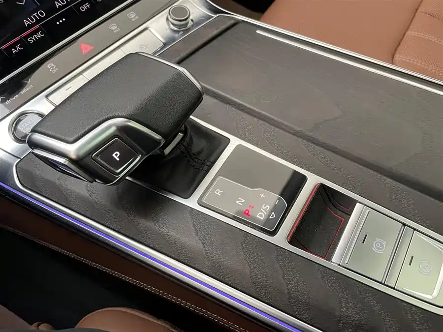 Used Audi A6L 2023 facelift 55 TFSI quattro exclusive and elegant model