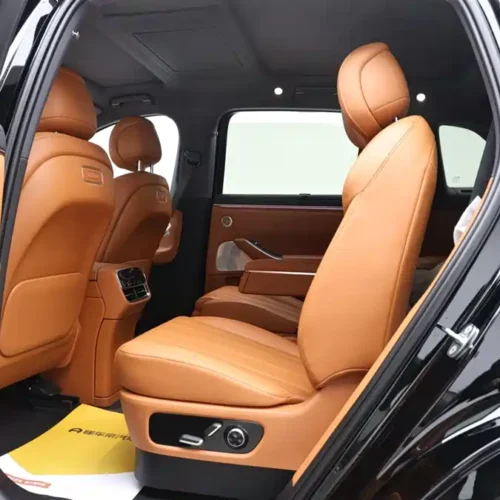 900x675_0_q87_c42_autohomecar__ChtpWGlGUe-AIFATAAHA1ko3EQU552.jpg.webp Used HUAWEI AITO M7 2026 extended range Max four-wheel drive version 6 seats