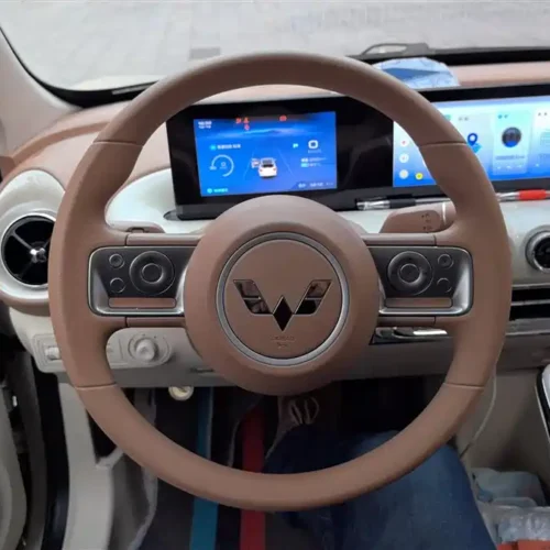 900x675_0_q87_c42_autohomecar__ChtpWGlGVCeAcsnBAAGYXKT79RQ743.jpg.webp Used Wuling Bingo 2025 model 333km Lingxi Internet model