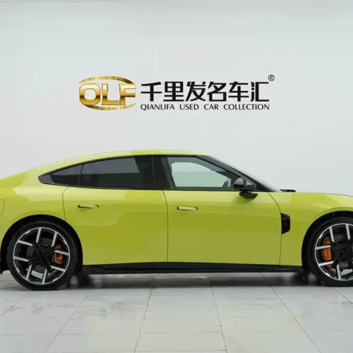 900x675_0_q87_c42_autohomecar__ChtpWGlHktuAB-T-AAEIDNhR1Oc357.jpg.webp Used Xpeng P7 2025 702 Long Battery Life Ultra